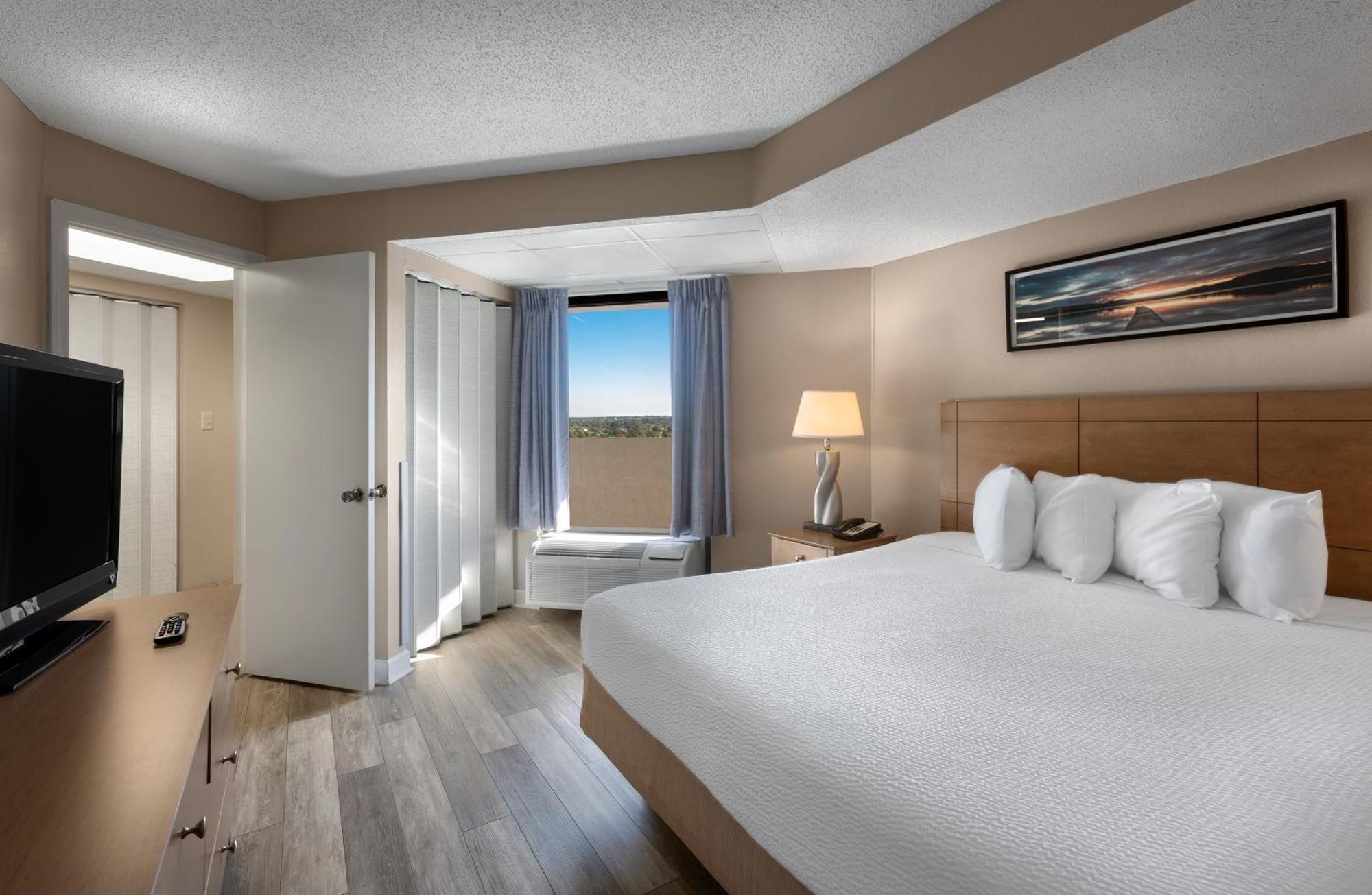 King Suite Ocean View
